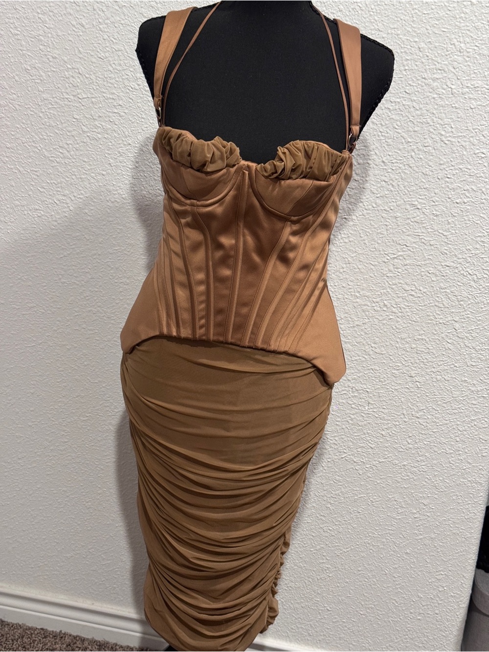 House of CB Brown Ruched Corset Midi Dress - Picture 4 of 6